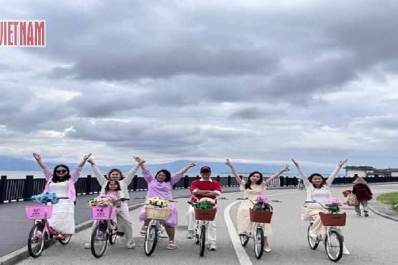 Khách trải nghiệm