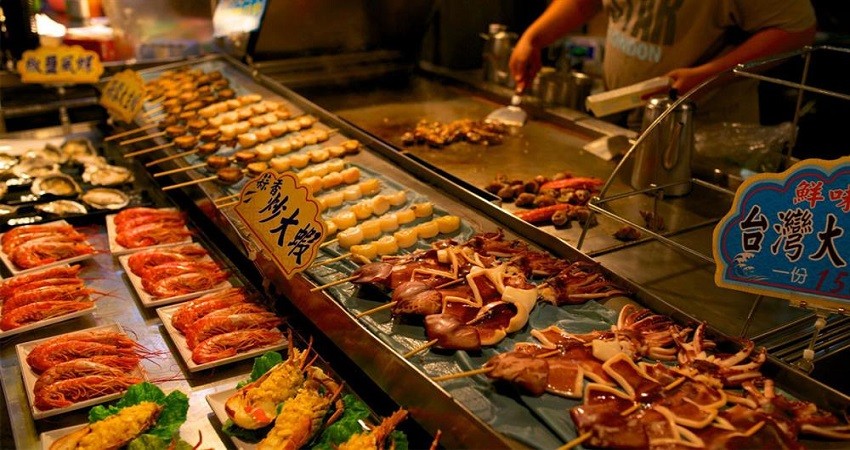 Chợ đêm Lục Hợp