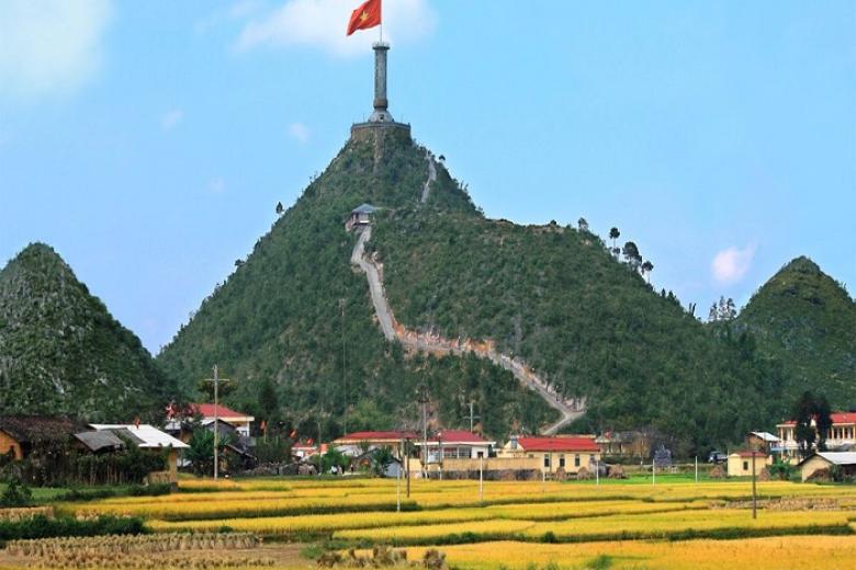 Cột Cờ Lũng Cũ - nơi địa đầu Tổ quốc
