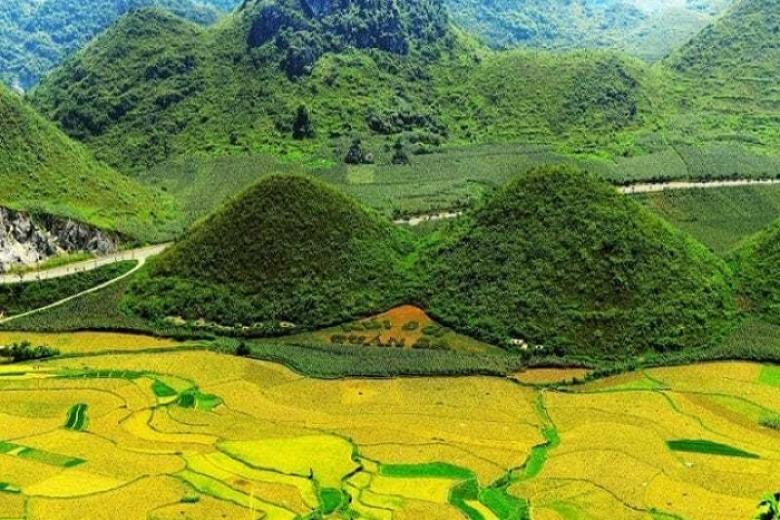 Núi đôi Cô Tiên