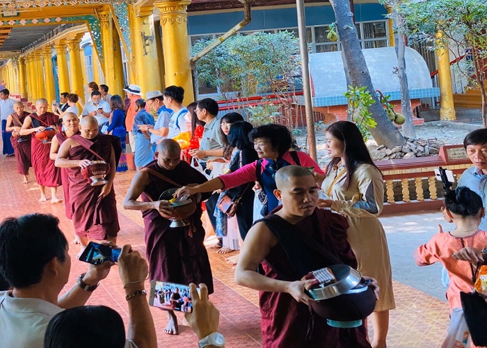 Vui chơi, tham quan