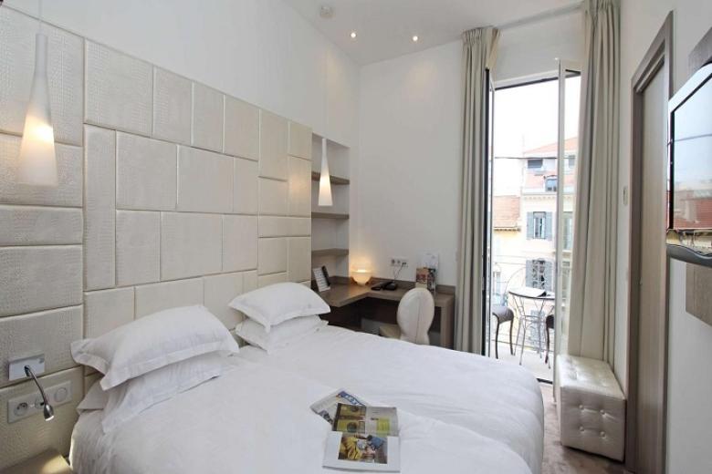 Golden Tulip Hotel Cannes - Hotel De Paris