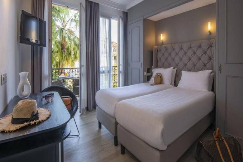 Golden Tulip Hotel Cannes - Hotel De Paris
