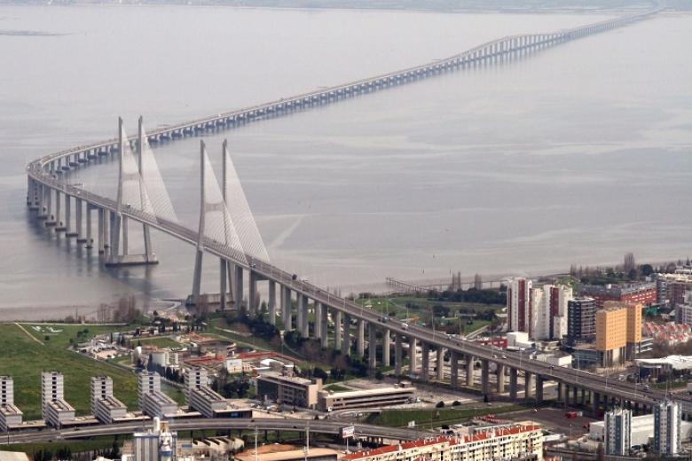 Vasco da Gamma Bridge