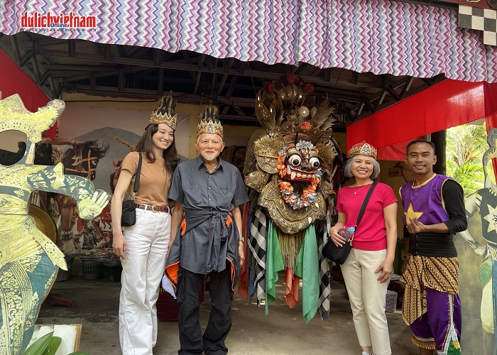 Vui chơi, tham quan