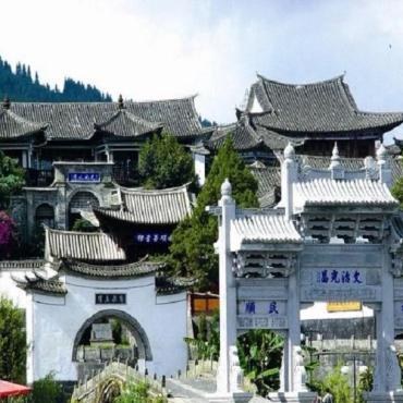 Tour Trung Quốc 5N4Đ: Từ Hà Nội - Hà Khẩu - Thạch Lâm - Côn Minh - Kiệu Tử Sơn - Kiến Thuỷ - Mông Tự, Xe Ô tô